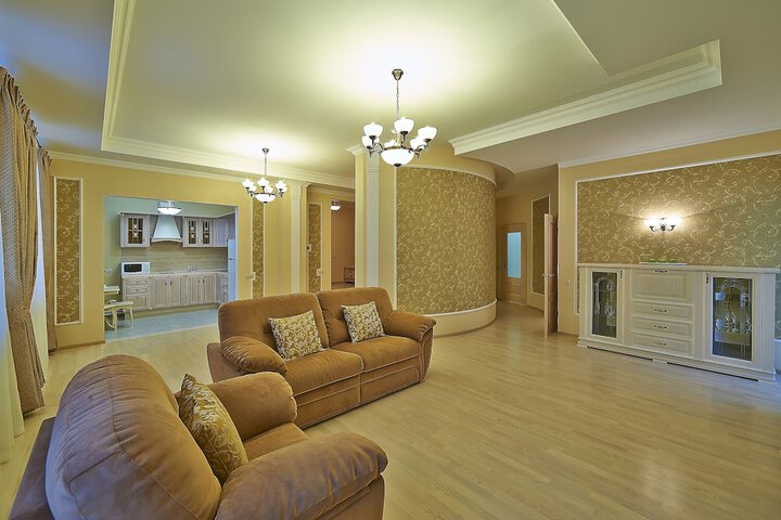 Room 16 of 43