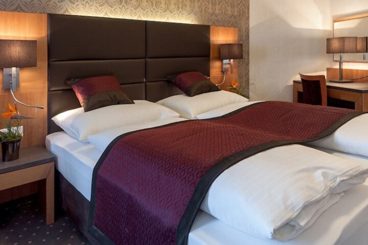 Club Hotel Cortina in Vienna