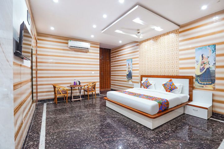Room 19 of 29