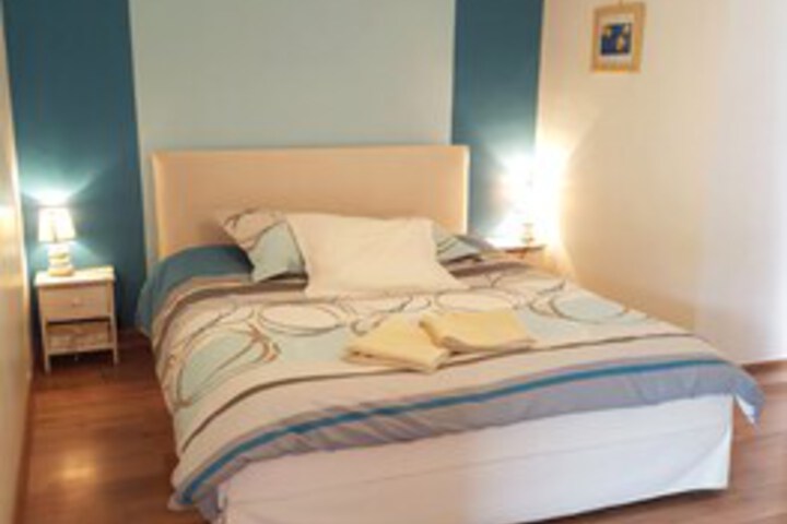 Room 18 of 25