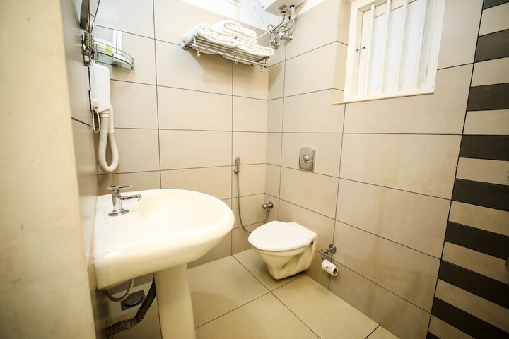 Room 5 of 25