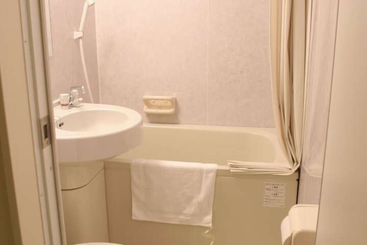 Room 20 of 40