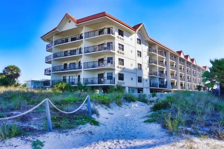 Photo of Vistas on the Gulf by Travel Resort Services