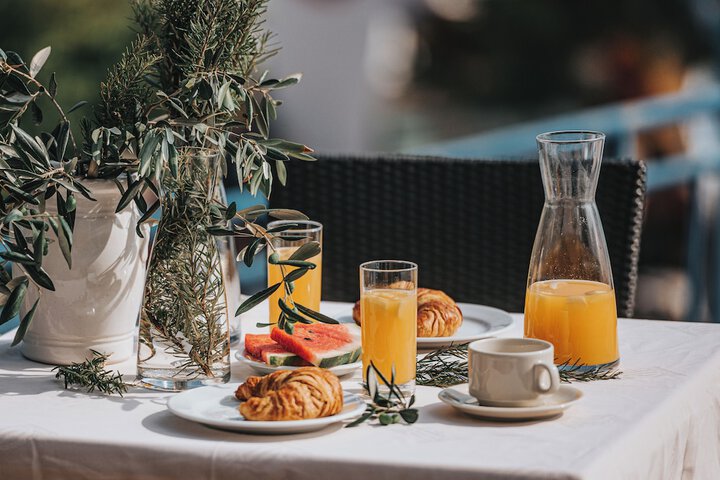 Breakfast/Coffee Service 62 of 91