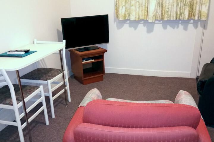 Room 35 of 47