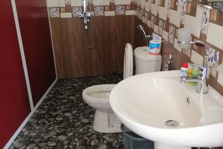 Room 15 of 20