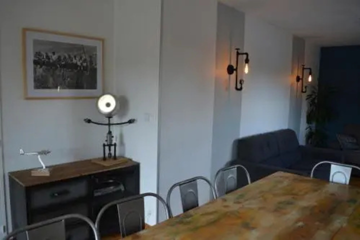 Room 5 of 25