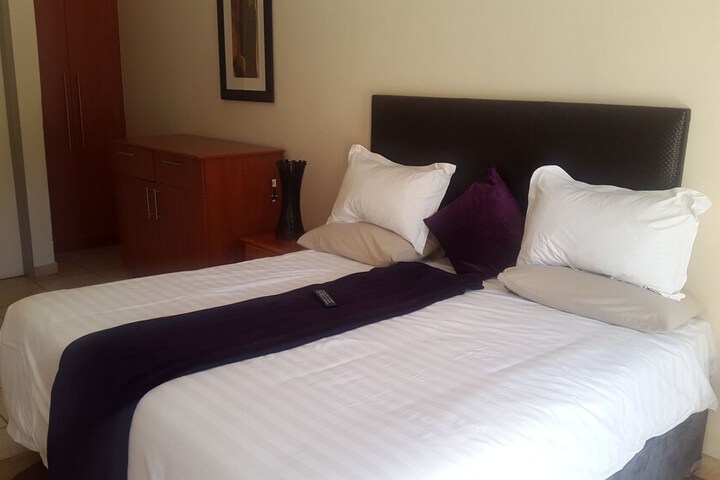 Room 10 of 41