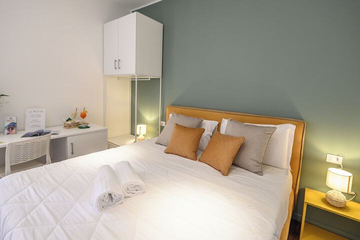 Room 14 of 89