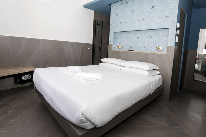 Room 44 of 87