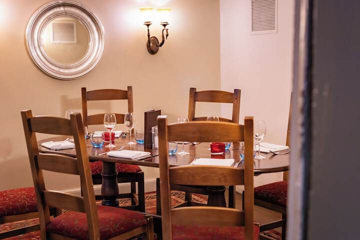 Dining 143 of 190