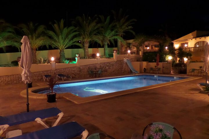 Pool 57 of 66