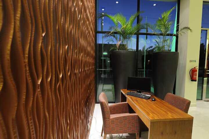 Business Center 40 of 48