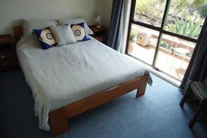 Room 9 of 23