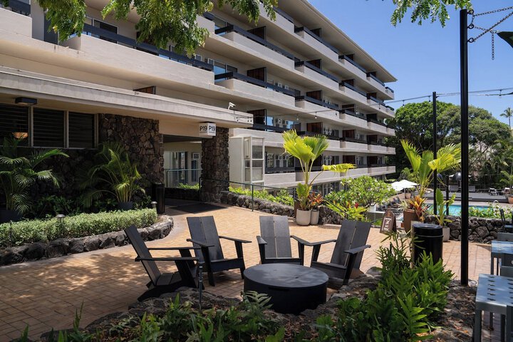 Breakfast/Coffee Service 85 of 96