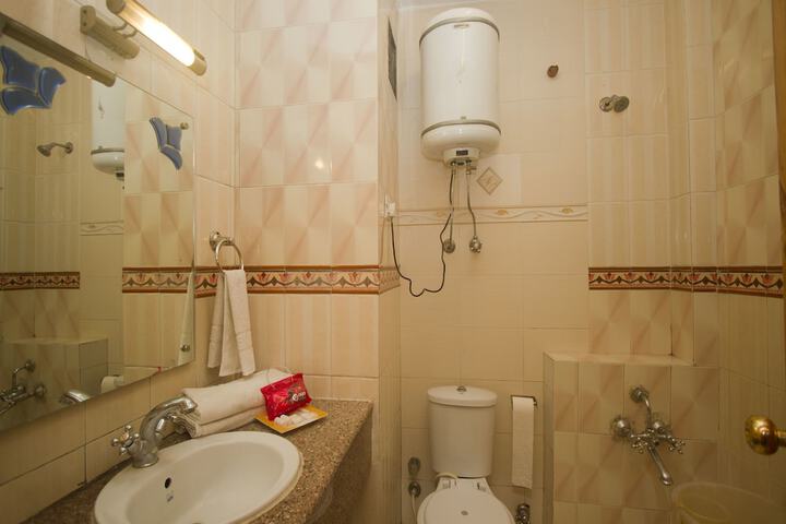 Room 20 of 20