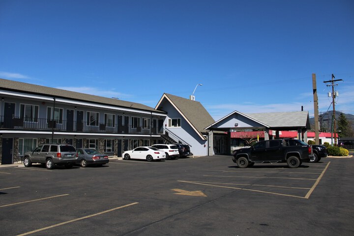 Exterior Photo