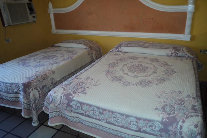 Room 7 of 26