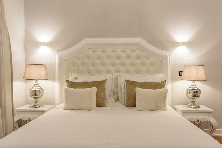 Room 42 of 114