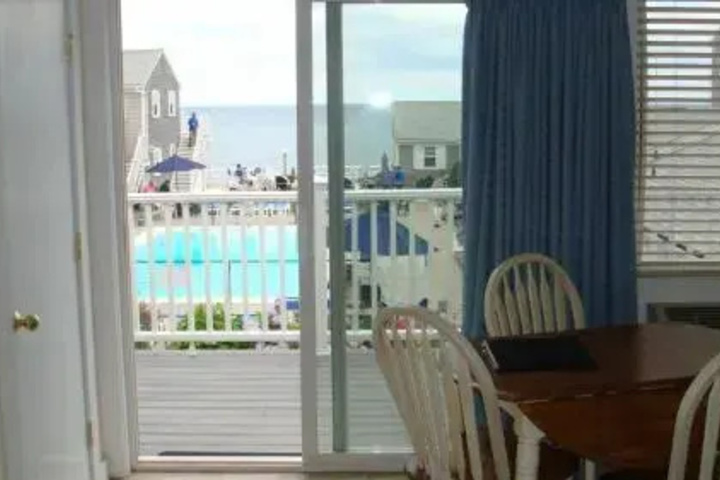 Terrace/Patio 6 of 10