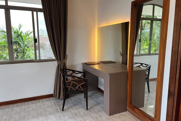 Room 30 of 68
