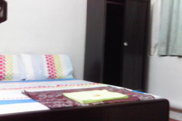 Room 8 of 8