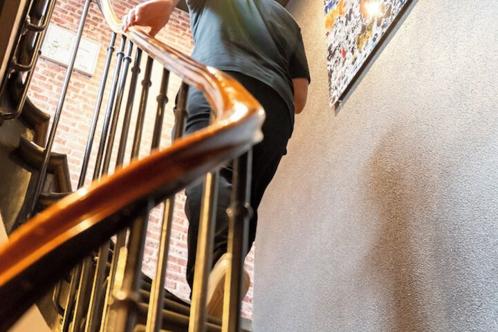 Handrails in hallways