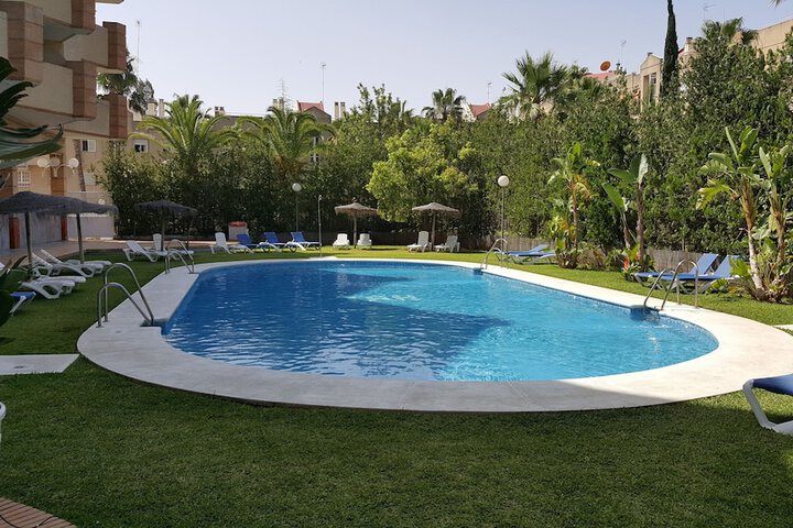 Hotel Pool