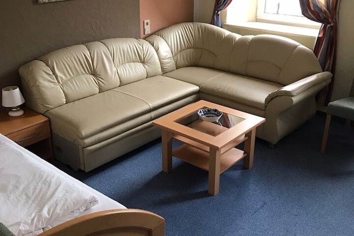 Room 21 of 41
