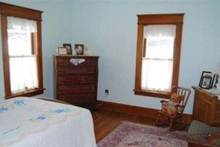 Room 14 of 64