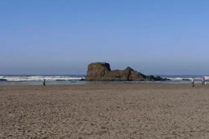 Beach 13 of 18