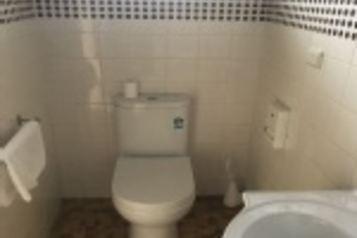 Room 144 of 312