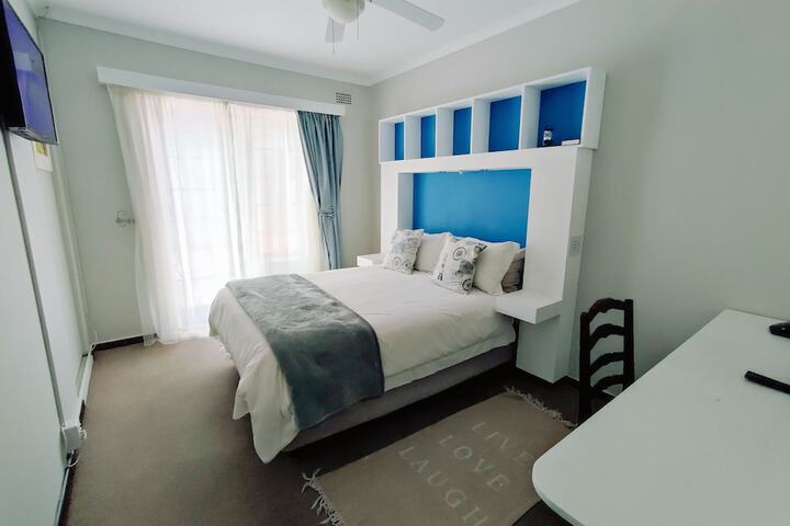 Room 30 of 80