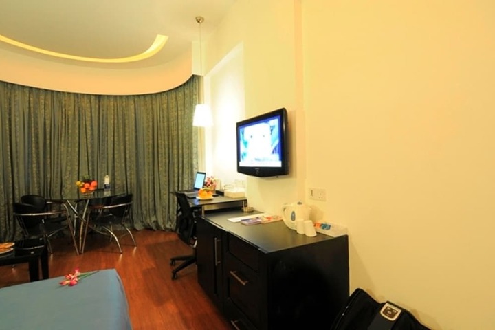 Room 12 of 29