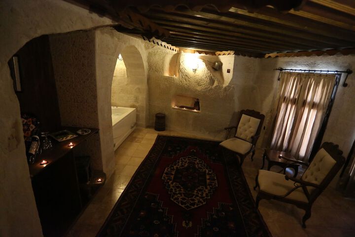 Room 43 of 114