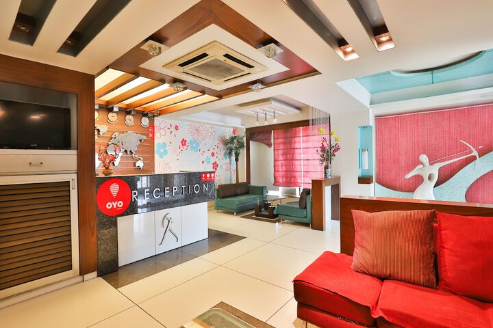 OYO 13372 HOTEL LAKSH RESIDENCY