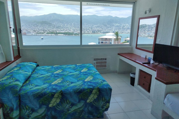 Room 15 of 70