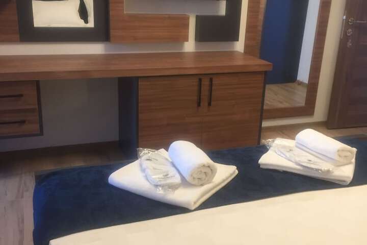 Room 16 of 45