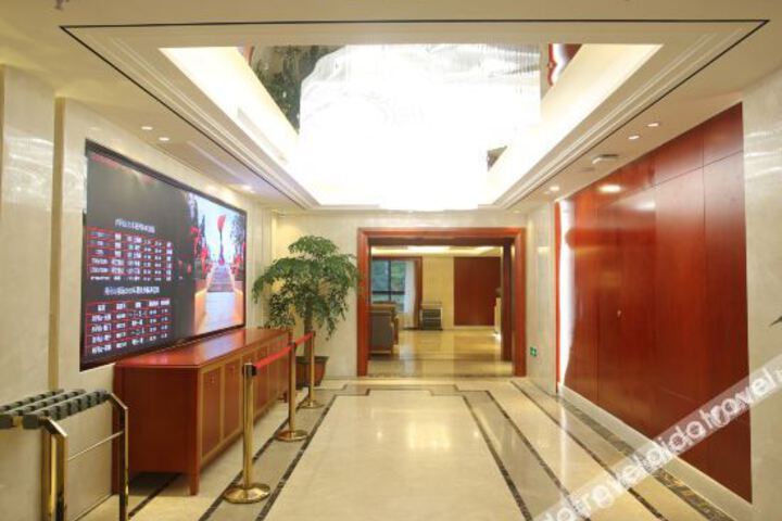 Hotel Interior 13 of 19