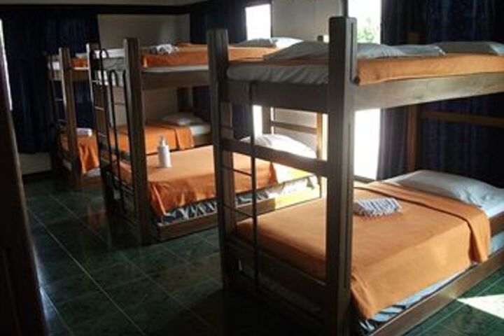 Room 18 of 25