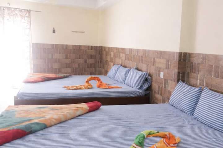 Room 8 of 21