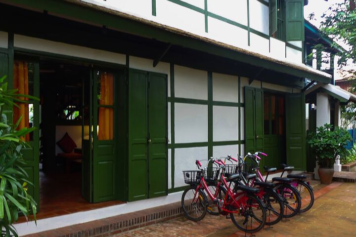 Room 34 of 108