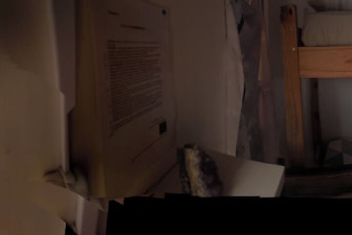 Room 5 of 18