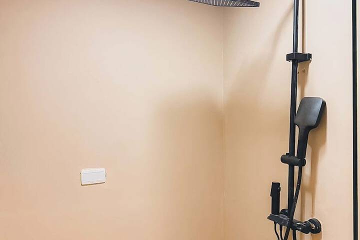 Room 42 of 56