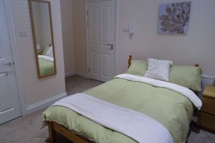 Room 11 of 22