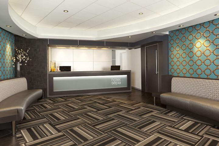 Guest Lobby