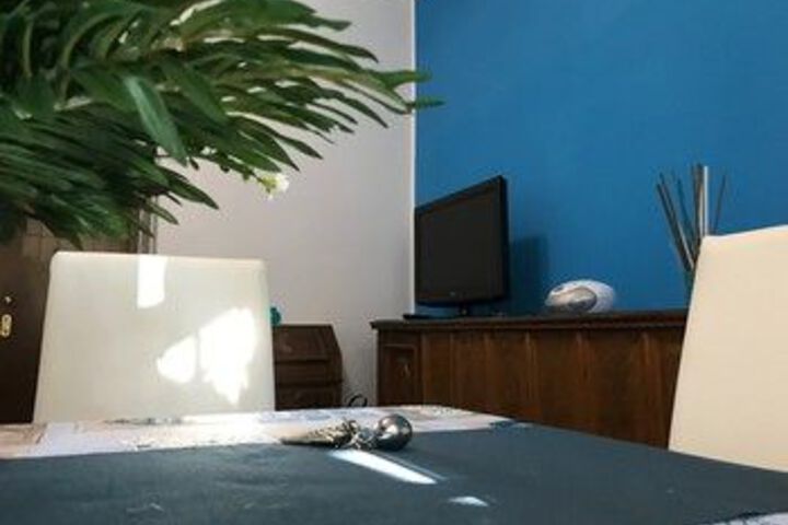 Room 16 of 23