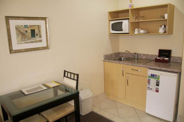 Private kitchenette