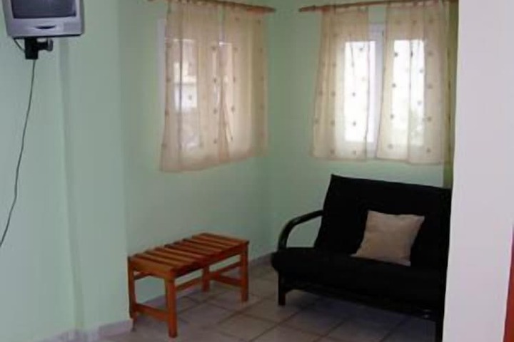 Room 21 of 39