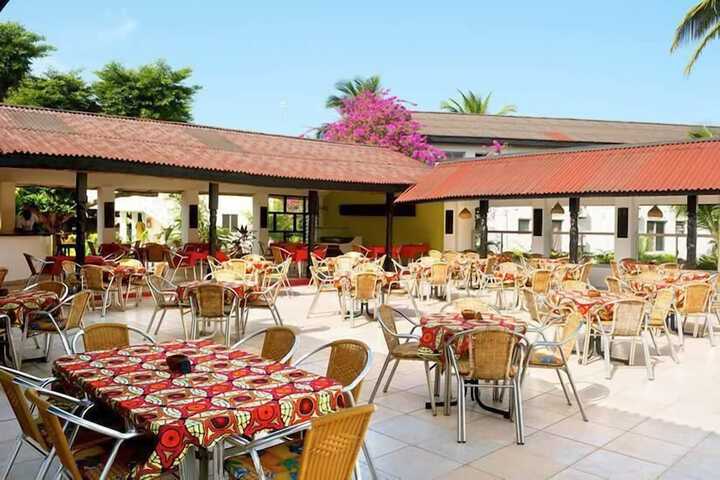 Dining Photos